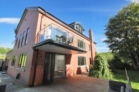 5 bedroom detached house for sale, Buckley Lane, Manchester M45