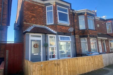 2 bedroom end of terrace house for sale, Monmouth Street, Hull, HU4 6QL