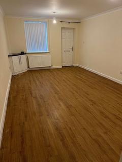 2 bedroom house to rent, Bondgate, Castle Donington, Derby