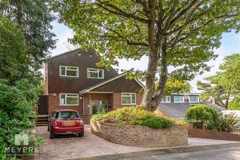 4 bedroom detached house for sale, Hurn Road, Christchurch, BH23