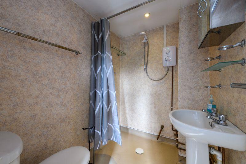 En Suite Shower