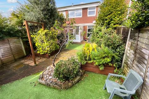 3 bedroom end of terrace house for sale, CHRISTCHURCH