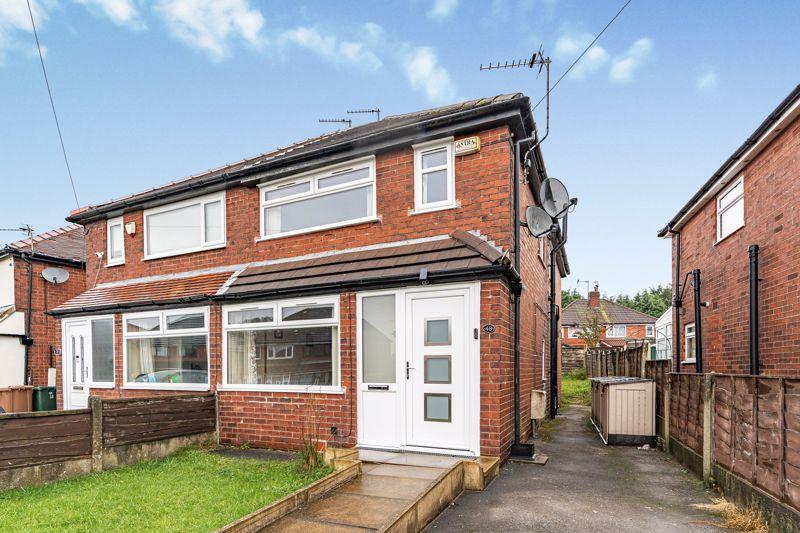 Knowl Road, Firgrove OL16 4BB 2 bed semidetached house for sale £189,950