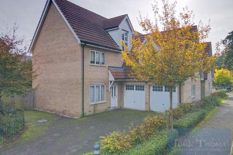 undefined, Olive Grove, Chigwell IG7