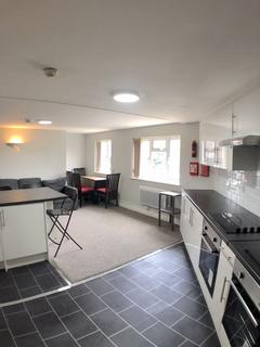 8 bedroom apartment to rent, Rhymney Street, Cardiff CF24