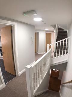 8 bedroom apartment to rent, Rhymney Street, Cardiff CF24