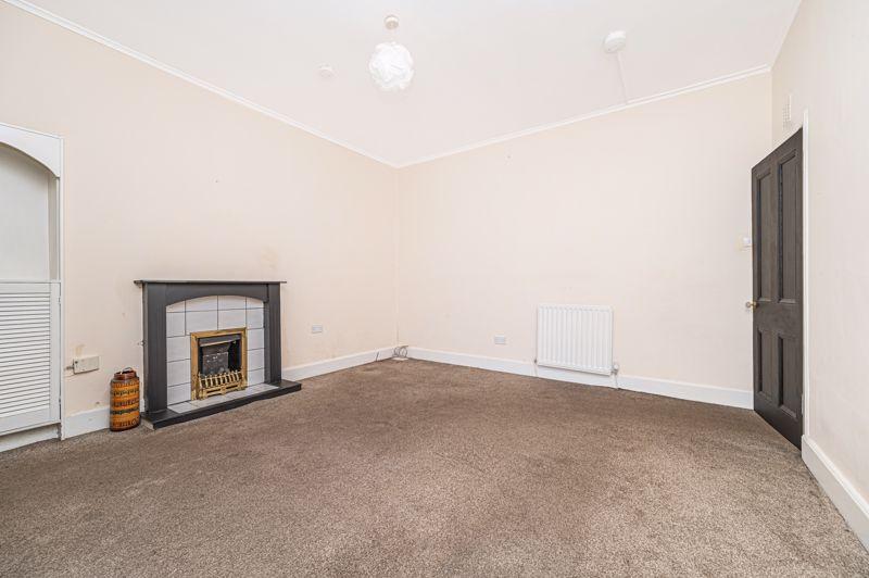 Regents Place, Balfour Street, Kirkcaldy 2 bed flat for sale £75,000