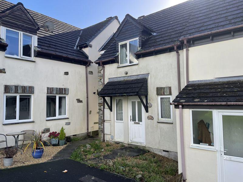 Eastern Avenue, Liskeard PL14 2 bed end of terrace house for sale £