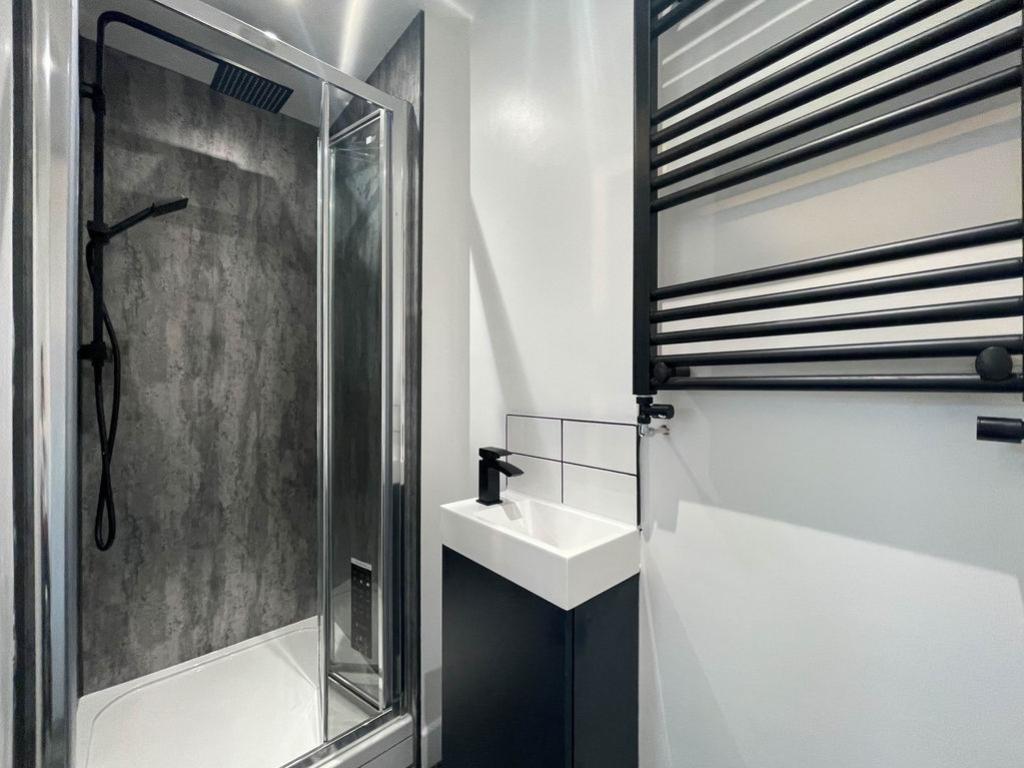 Ensuite