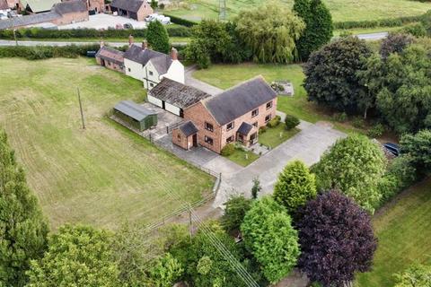 7 bedroom farm house for sale, Hinckley Road, Nuneaton CV13