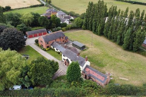 7 bedroom farm house for sale, Hinckley Road, Nuneaton CV13