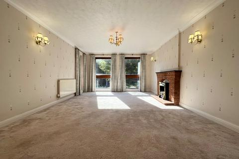 2 bedroom flat to rent, Alderwood Place, Princes Way, Solihull, West Midlands, B91
