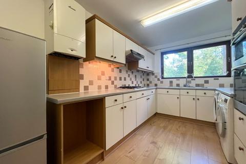 2 bedroom flat to rent, Alderwood Place, Princes Way, Solihull, West Midlands, B91