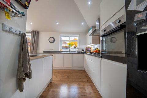 6 Cox Road, Sheffield, S6 4SX