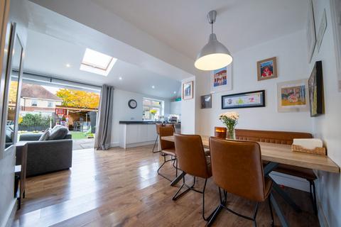 6 Cox Road, Sheffield, S6 4SX