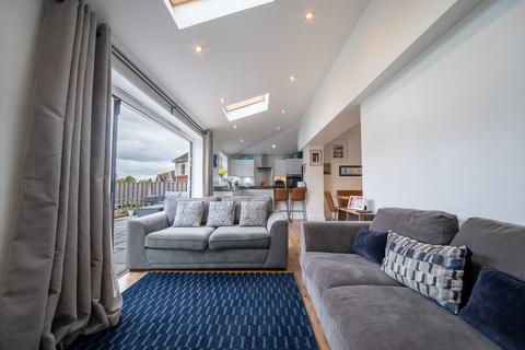 6 Cox Road, Sheffield, S6 4SX