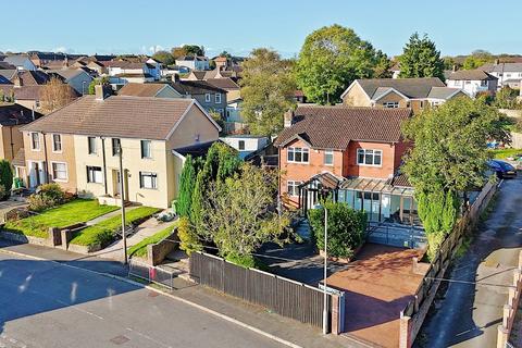 4 bedroom detached house for sale, Forest Road, Pontyclun CF72