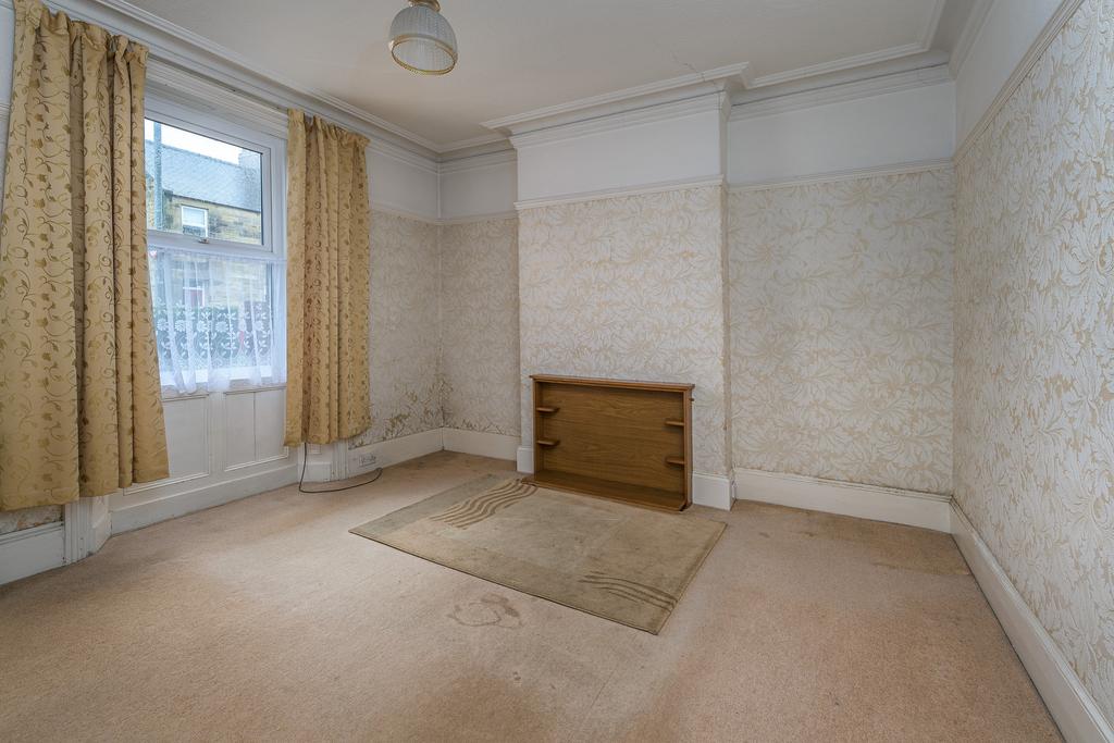 Alnwick NE66 4 bed terraced house for sale £180,000
