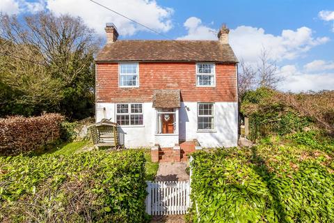 3 bedroom detached house for sale, Ruckinge Road, Hamstreet, Ashford, Kent