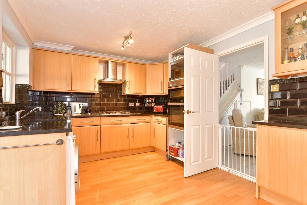 Orchid Close, MinsterOnSea... 3 bed detached house for sale £290,000