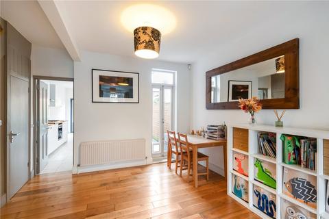 18 Zenoria Street, London, SE22 8HP