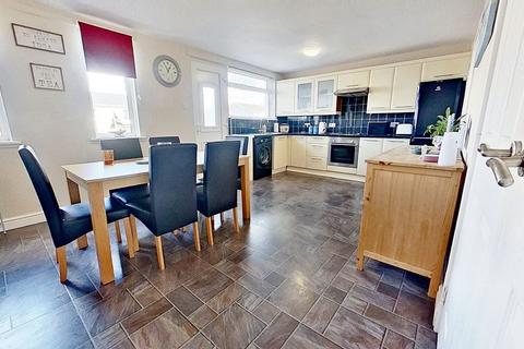 3 bedroom terraced house for sale, Ravenswood Rise, Livingston, EH54