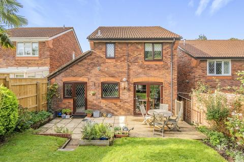 3 Strawberry Avenue, Exeter, EX2 8GE
