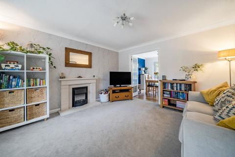 3 Strawberry Avenue, Exeter, EX2 8GE