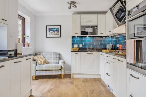 3 Strawberry Avenue, Exeter, EX2 8GE