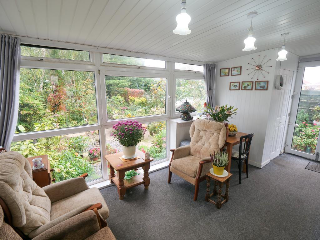 Conservatory Dual Aspect
