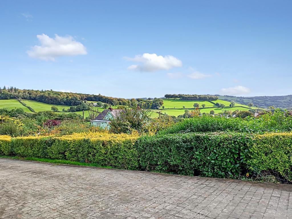 Driveway &amp; Views