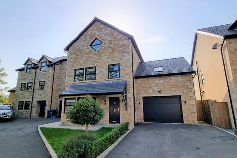 5 bedroom detached house for sale, The Cutting, Chatburn, BB7 4FB