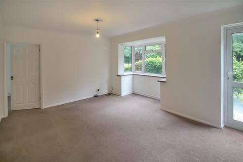 2 bedroom maisonette to rent, Albury Road, Guildford GU1