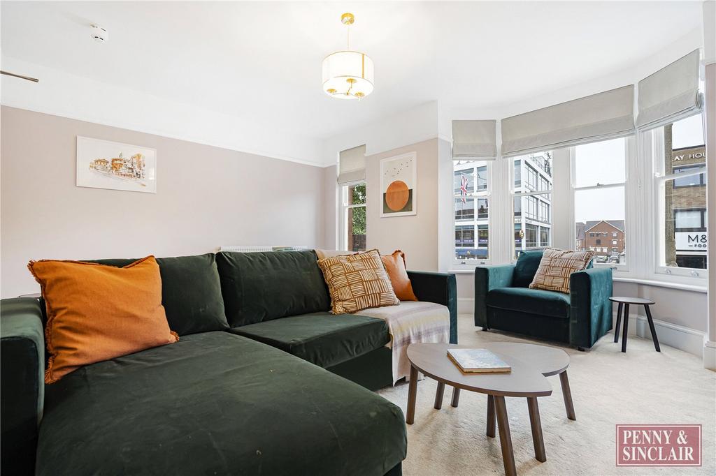 Banbury Road, Oxford 3 bed apartment to rent £2,500 pcm (£577 pw)