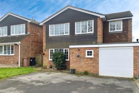 4 bedroom link detached house for sale, Yarnold Close, Wokingham, Berkshire