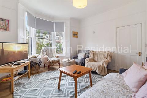 4 bedroom end of terrace house for sale, Ravenstone Road, London, N8