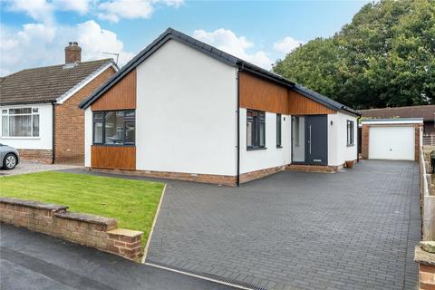 2 bedroom bungalow for sale, Elmwood Avenue, Barwick in Elmet, Leeds, West Yorkshire