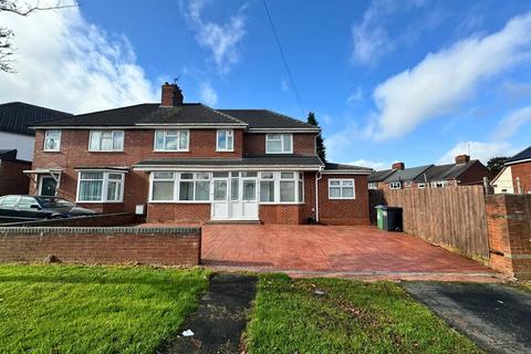 6 bedroom semi-detached house to rent - Hurst Road, Smethwick, B67 6NA