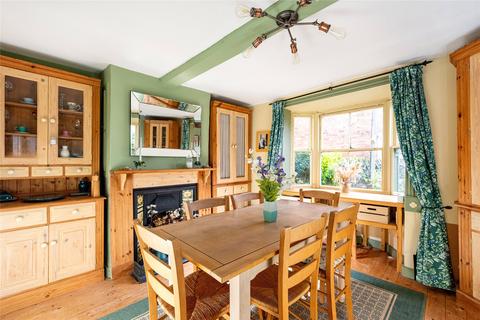 4 bedroom cottage for sale, Market Square, Winslow, Buckinghamshire, MK18