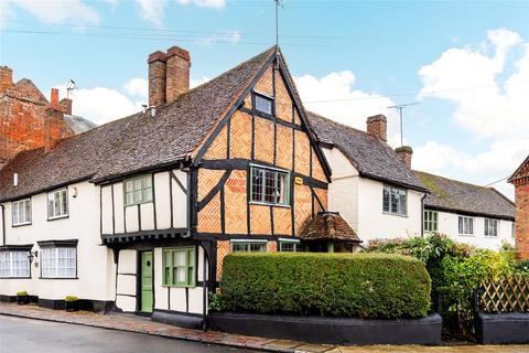 4 bedroom cottage for sale, Market Square, Winslow, Buckinghamshire, MK18