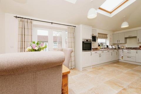 4 bedroom semi-detached house for sale, Boroughbridge Road, North Yorkshire YO26