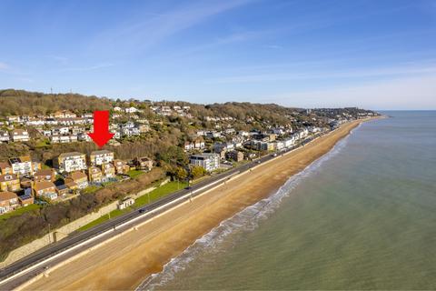 2 bedroom apartment for sale, Lower Corniche, Kent CT21