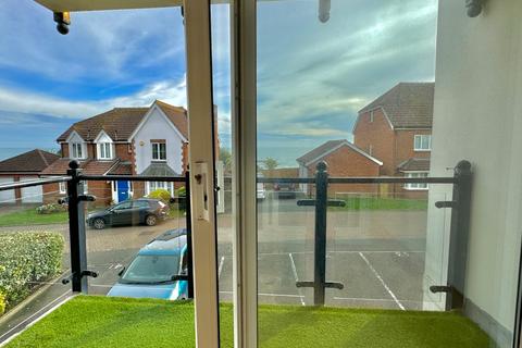 35 Lower Corniche, Hythe, CT21 5TP