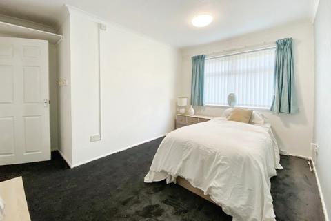 2 bedroom apartment to rent, Hibbert Lane, Stockport SK6
