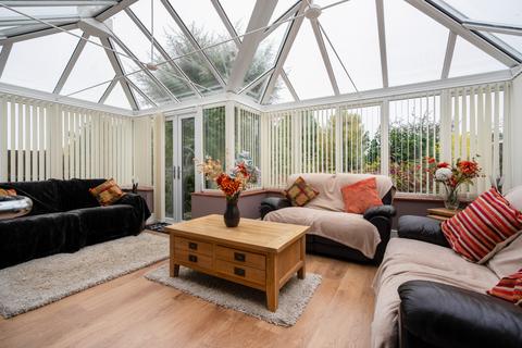 4 bedroom bungalow for sale, Highfield Avenue, Buckinghamshire HP12