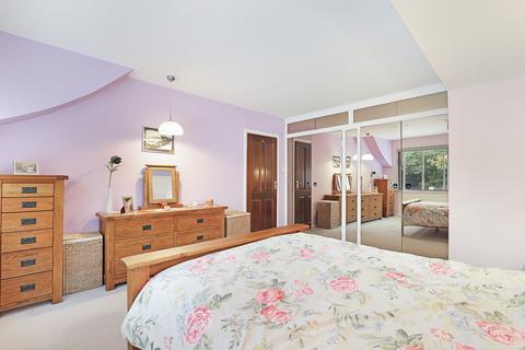 Red Acres Debden Lane, Loughton, IG10 2PD