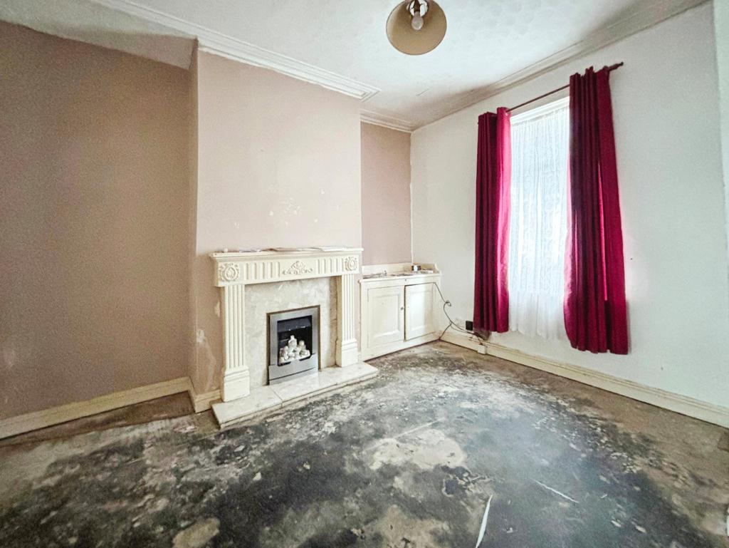 Surrey Street, Lancashire PR1 2 bed terraced house for sale £72,000
