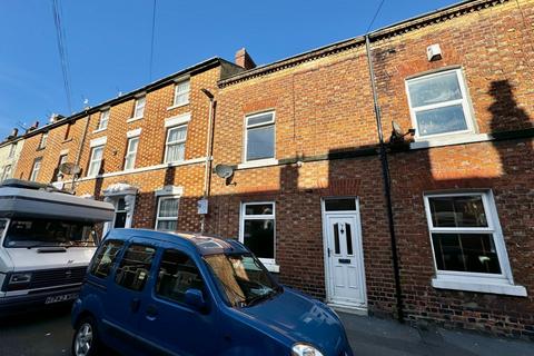 4 bedroom terraced house for sale, Belle Vue Street, North Yorkshire YO12