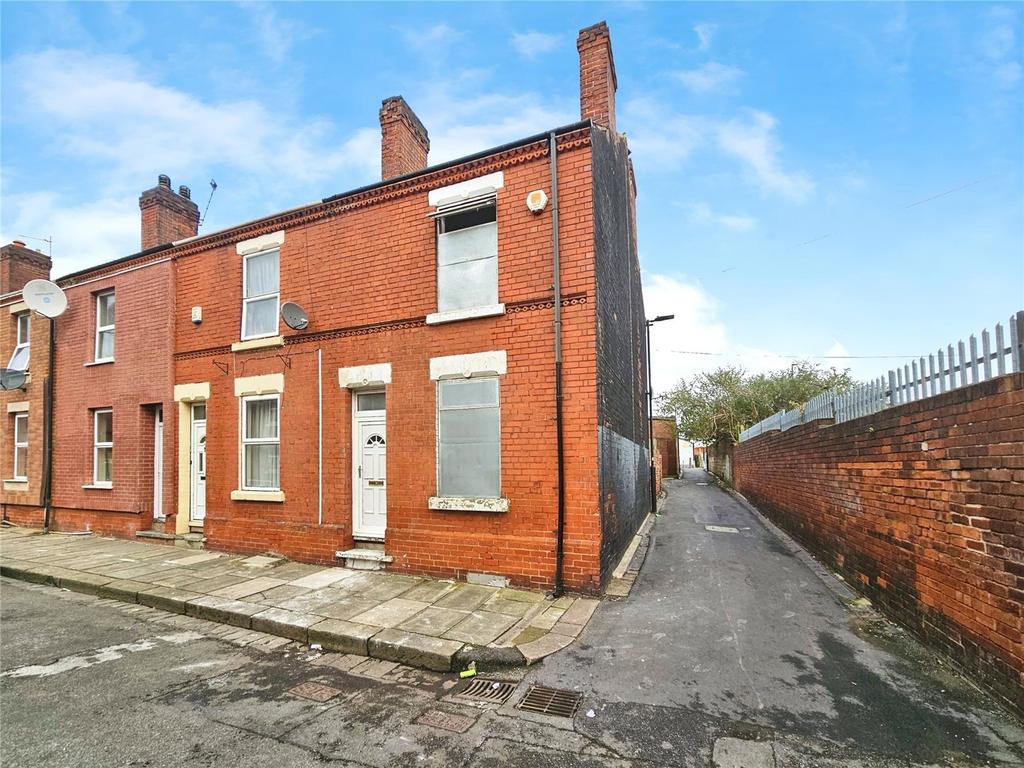 Abbott Street, South Yorkshire DN4 2 bed end of terrace house for sale