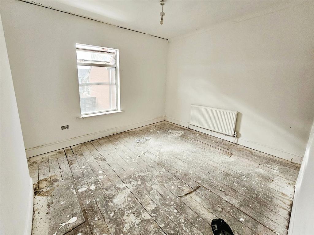Abbott Street, South Yorkshire DN4 2 bed end of terrace house for sale